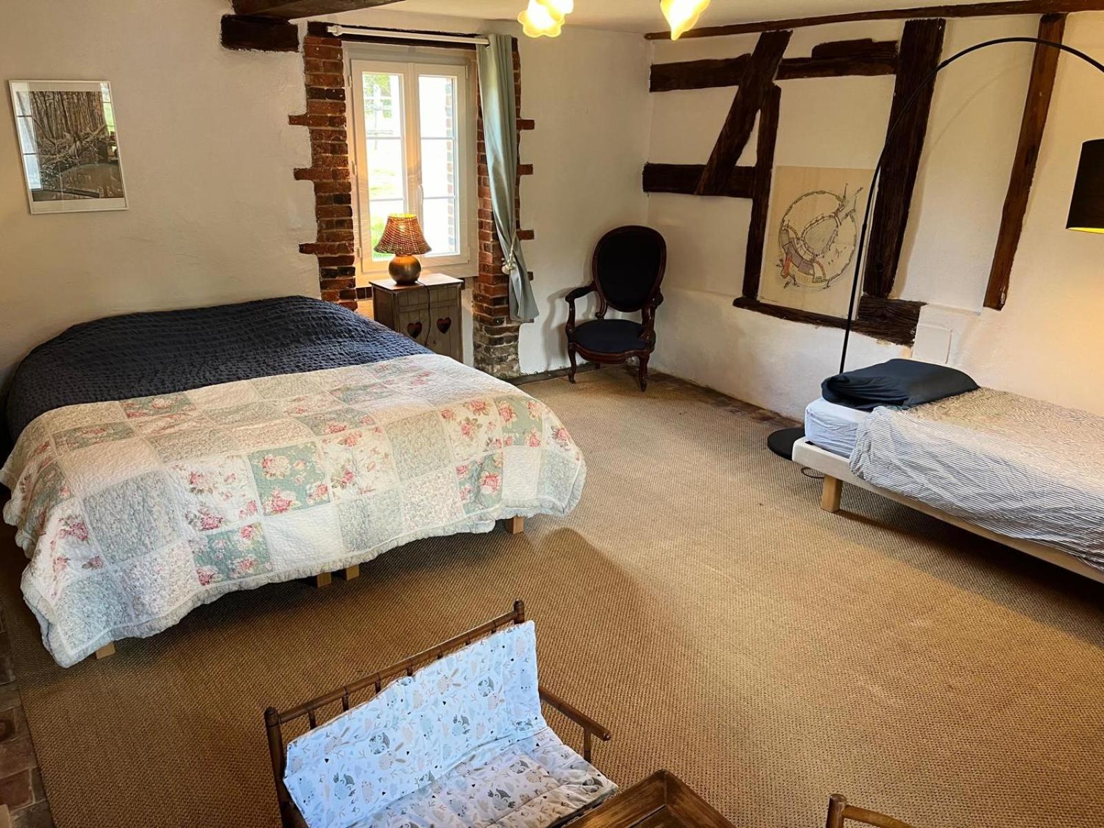 Holiday home Domaine De L'atree - La Petite Longere Dans La Nature Preservee Saint-Martin-des-Champs (Yonne)