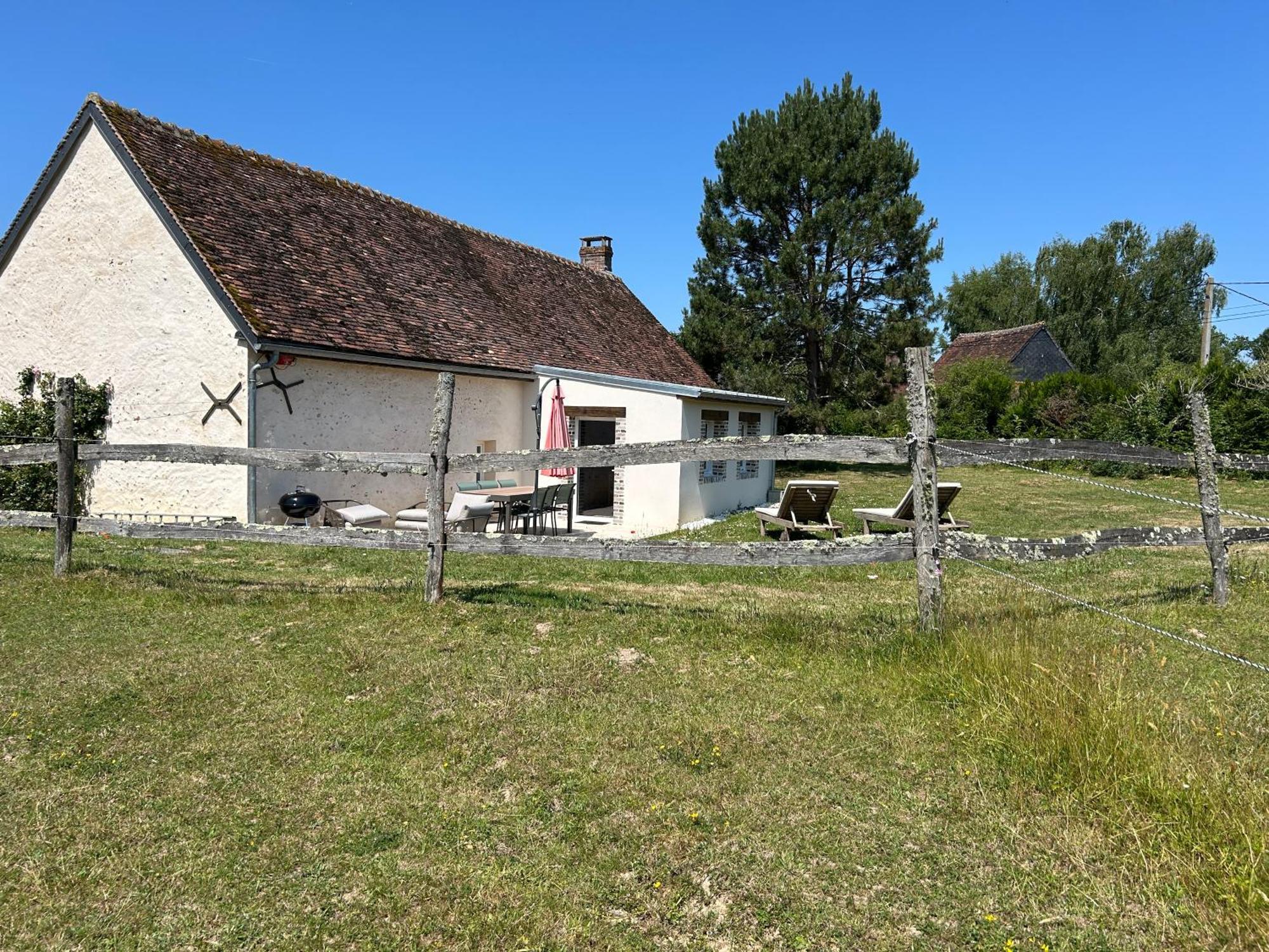 Domaine De L'atree - La Petite Longere Dans La Nature Preservee Saint-Martin-des-Champs (Yonne)